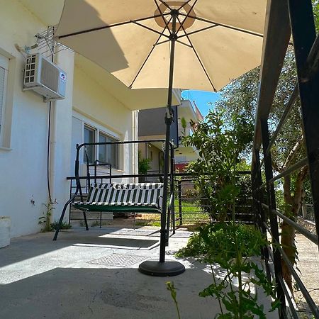 Kalamitsa Apartment By The Beach كافالا المظهر الخارجي الصورة