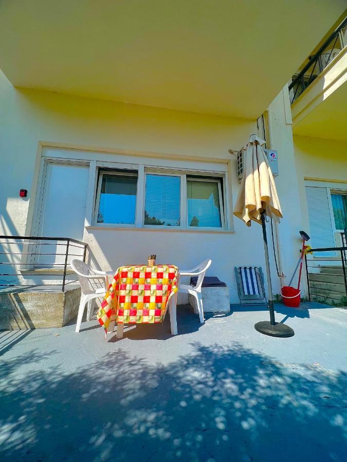 Kalamitsa Apartment By The Beach كافالا المظهر الخارجي الصورة
