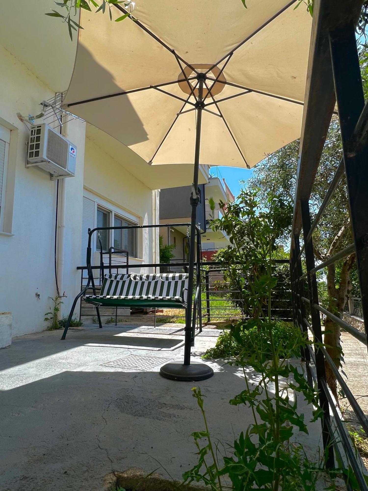 Kalamitsa Apartment By The Beach كافالا المظهر الخارجي الصورة